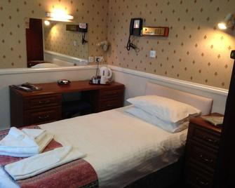 The Cliffden - Newquay - Bedroom