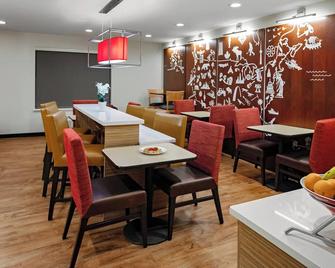 TownePlace Suites by Marriott Dallas Plano/Legacy - Plano - Restaurant