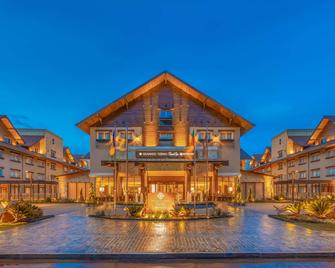 Wyndham Gramado Termas Resort & Spa - Gramado - Building