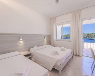 Hotel Dino - Capoliveri - Bedroom