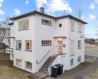 Acco Guesthouse - Akureyri - Edificio