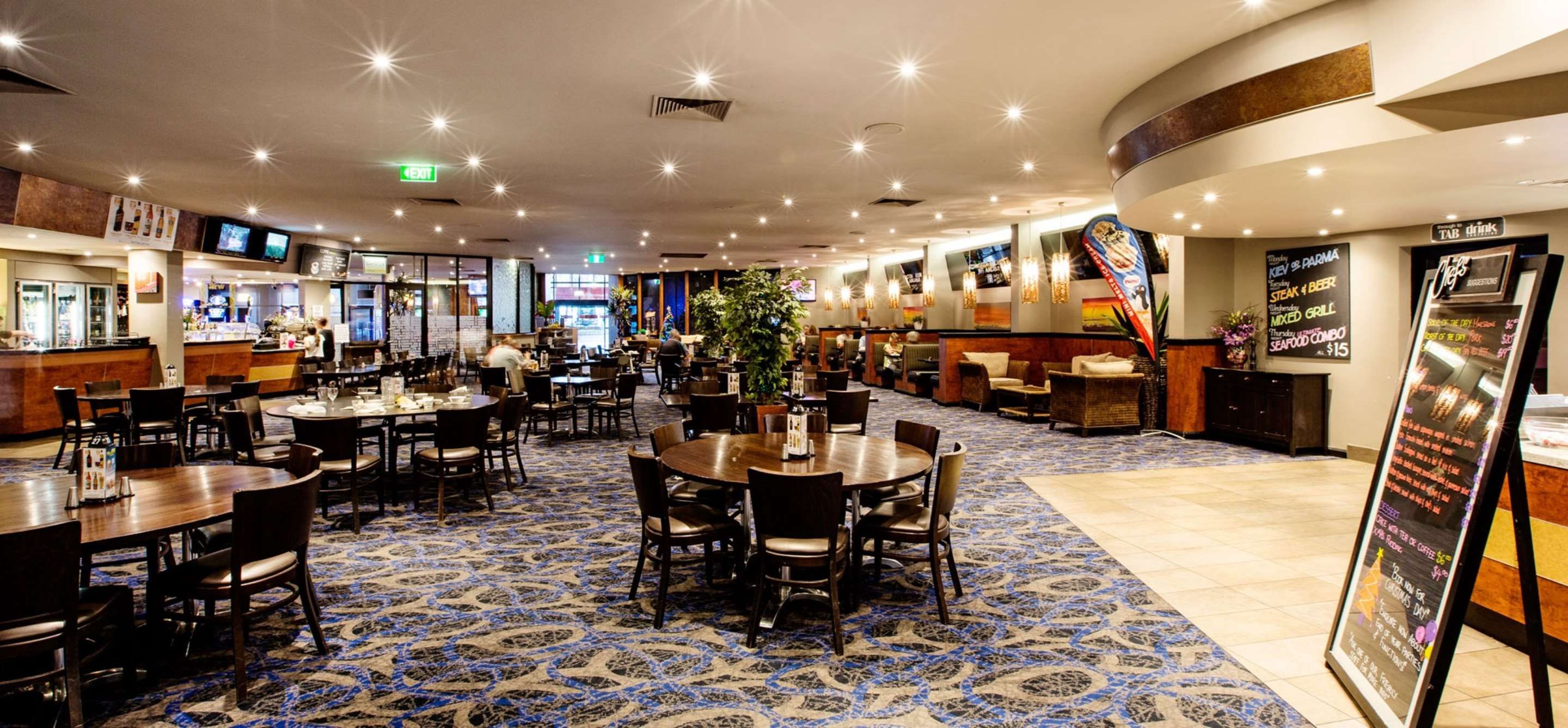 Nightcap at Sandbelt Hotel - Moorabbin - Restaurante