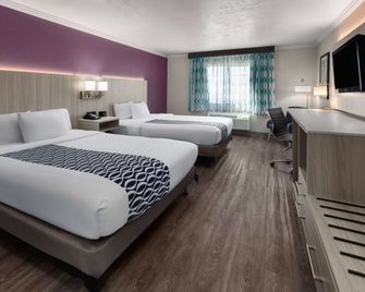 La Quinta Inn & Suites by Wyndham North Orem - Orem - Schlafzimmer