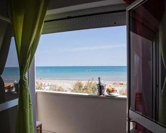 Miramare Inn Hotel - Marotta - Balkon