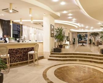 Hotel Nettuno - Cervia - Lobby