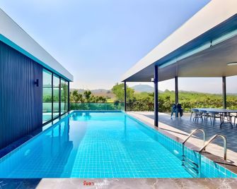 Fill Feel Pool Villa Khaoyai - Ban Mo Takhian - Pool