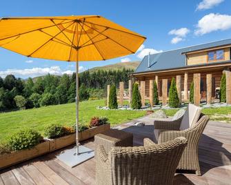 Little Breck Guest Lodge - Garston - Patio