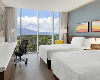 Hilton Garden Inn San Jose Airport City Mall - Alajuela - Ložnice