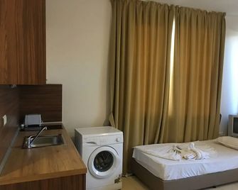 Flower Street Luxury Studios in Palm Residence - Nesebyr
