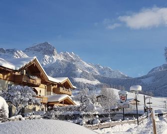 Hotel Sonnenlicht - Maria Alm am Steinernen Meer