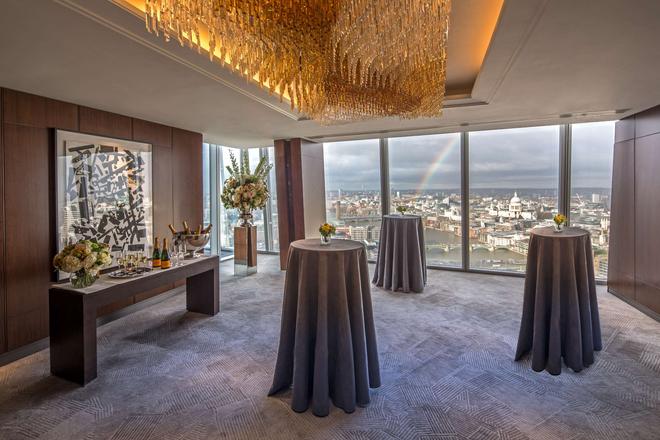 Shangri La Hotel At The Shard London Ab 474 7 0 6