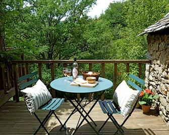 Le Studio: Charming cottage in Aveyron in the heart of the Lot valley - Entraygues-sur-Truyère - Balcon