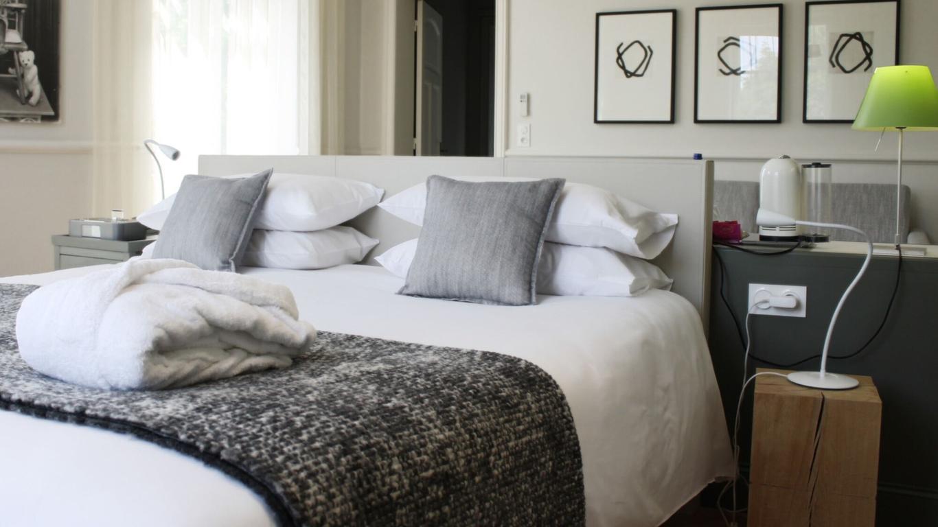 فيلا إيليان