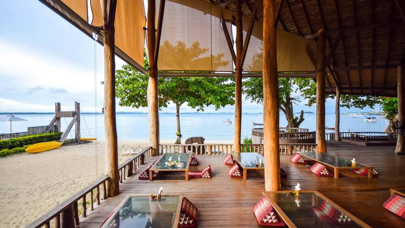 Baan Ploy Sea
