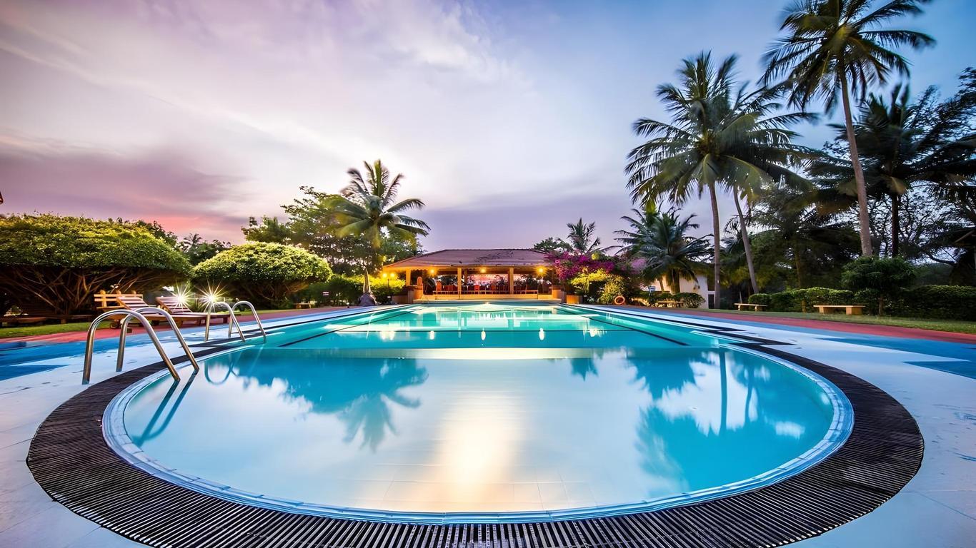 Hotel Yapahuwa Paradise