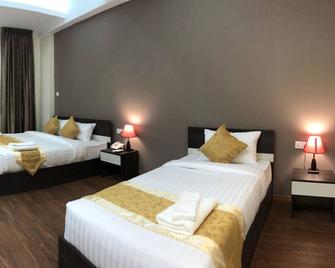 Hotel Ks - Mawlamyine - Slaapkamer