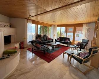 Apartment Villa Nora In Faulensee - 12 Persons, 5 Bedrooms - Faulensee - Living room