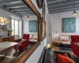 Apartamento Sweet Home in Cádiz - Cadiz - Living room