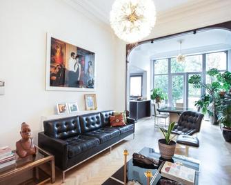 B&b Quatre20cinq - Antwerpen - Stue