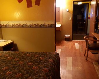Earth Inn Motel - Jackson - Jackson