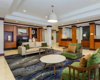 Fairfield Inn & Suites by Marriott Mahwah - Mahwah - Living room