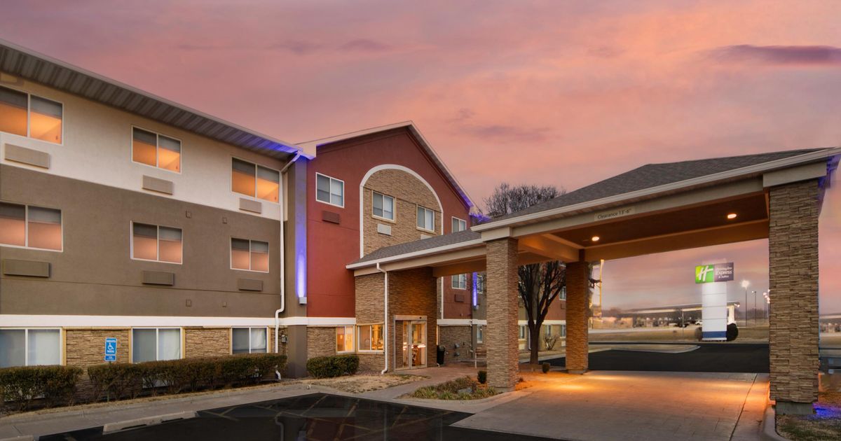 Holiday Inn Express & Suites Canyon By Ihg