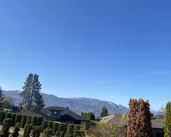 Beautiful Rodee Homestay West Kelowna - West Kelowna - Outdoor view