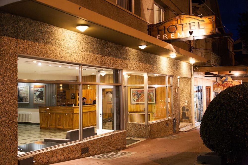 Nbh Premier Hotel - סן קרלוס דה ברילוצ'ה - בניין