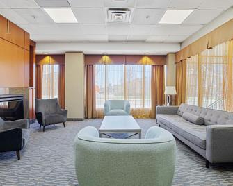 Sandman Hotel & Suites London Downtown - London - Lobby