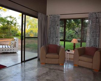 Mananga Private Bush Retreat - Skukuza - Soggiorno