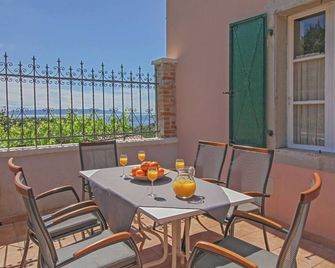 Felix in Sveta Marina - Haus für 6-7 Personen - Labin - Balcony