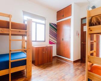 Dragonfly Hostels Miraflores - Lima - Bedroom