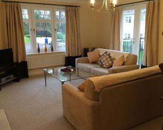 Turnberry Apartments - Girvan - Living room