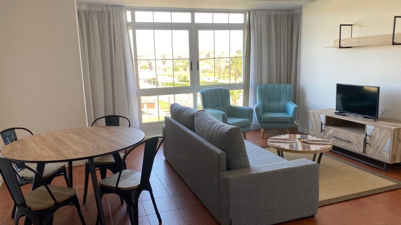 Aparthotel Cabicastro