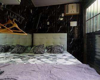 Barra da Tijuca Guest Houses - Rio de Janeiro - Schlafzimmer