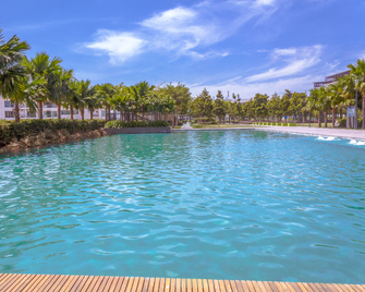 Modern Nbp Apartment @ The Loft Imago - Kota Kinabalu - Pool