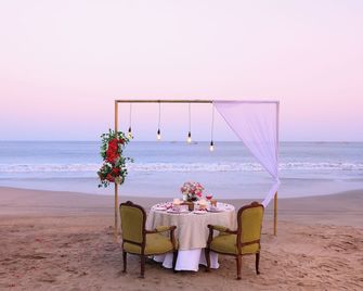 The Fort House, Diu- Ihcl Seleqtions - Diu - Banquet hall