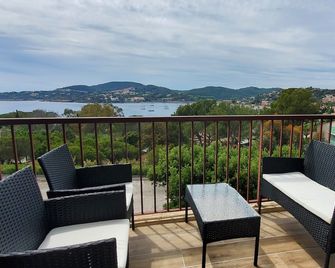 Lumineux appartement avec vue sur mer - Saint-Raphaël - Balcone