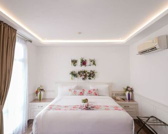 Heef Hotel Pasar Baru - Yakarta - Habitación