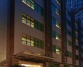 Vienna 3 Best Hotel Shenzhen Airong Road - Shenzhen - Building