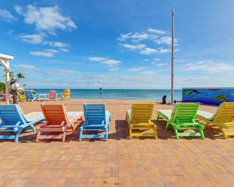 1 Mi to Dtwn: Oceanfront Gem w/ Resort Amenities! - Key Largo - Beach