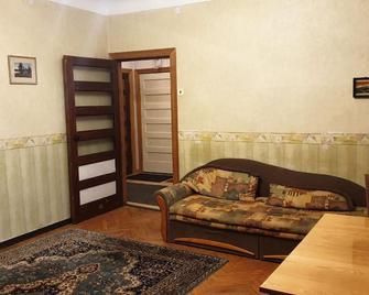 Private apartment in Tallin, Kalamaja - Tallinn - Stue