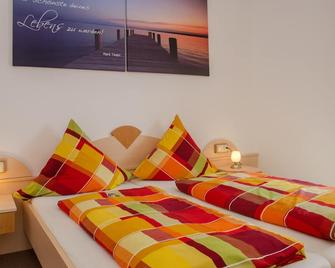 Hotel-Cafe Hanfstingl - Egling - Camera da letto