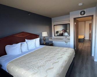 Blue Way Inn and Suites Eagan - 2 Queen Bed Non Smoking - Eagan
