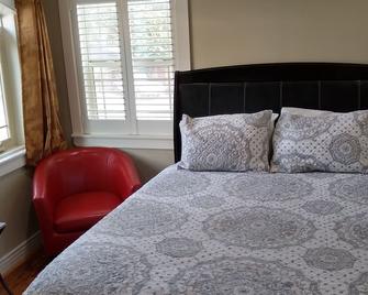 Holiday Motel Bend - בנד - חדר שינה