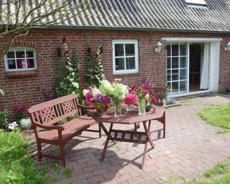 Marc Chagall apartment - Rosengut Falkenstein - Süderlügum - Patio