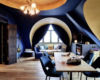 25hours Hotel Munich The Royal Bavarian - מינכן - חדר אוכל