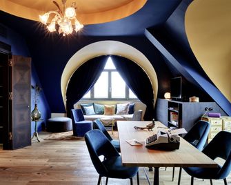 25hours Hotel Munich The Royal Bavarian - מינכן - חדר אוכל