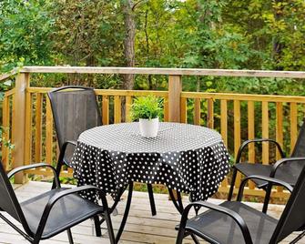 Holiday Home in Fjällbacka - Fjällbacka - Balkon