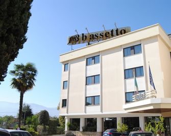 Hotel Bassetto - Ferentino - Edificio